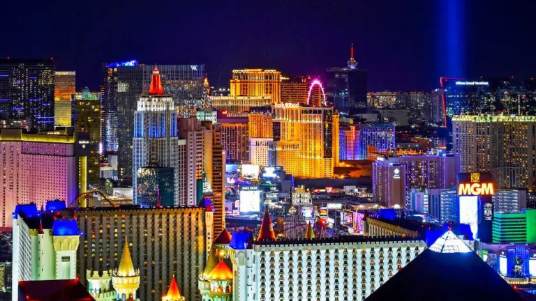 Top 10 Hotels in Las Vegas with Smoking Rooms in 2024